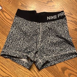 Nike Pro Dri Fit size small